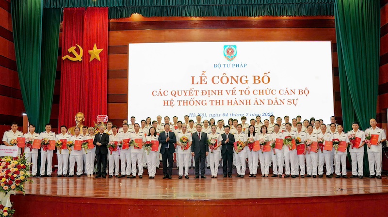 Thi hành án dân sự năm 2025 vượt chỉ tiêu Quốc hội giao cả về việc và về tiền
